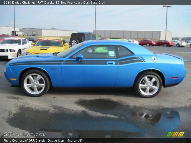 B5 Blue Pearlcoat / Dark Slate Gray 2010 Dodge Challenger R/T Classic