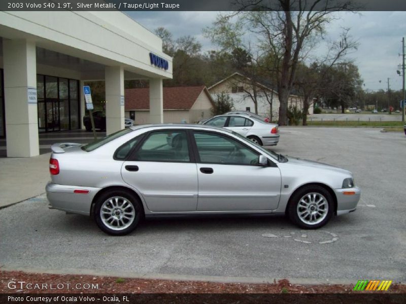 Silver Metallic / Taupe/Light Taupe 2003 Volvo S40 1.9T