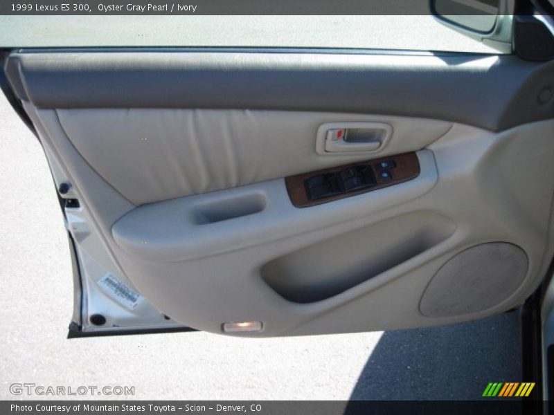 Oyster Gray Pearl / Ivory 1999 Lexus ES 300