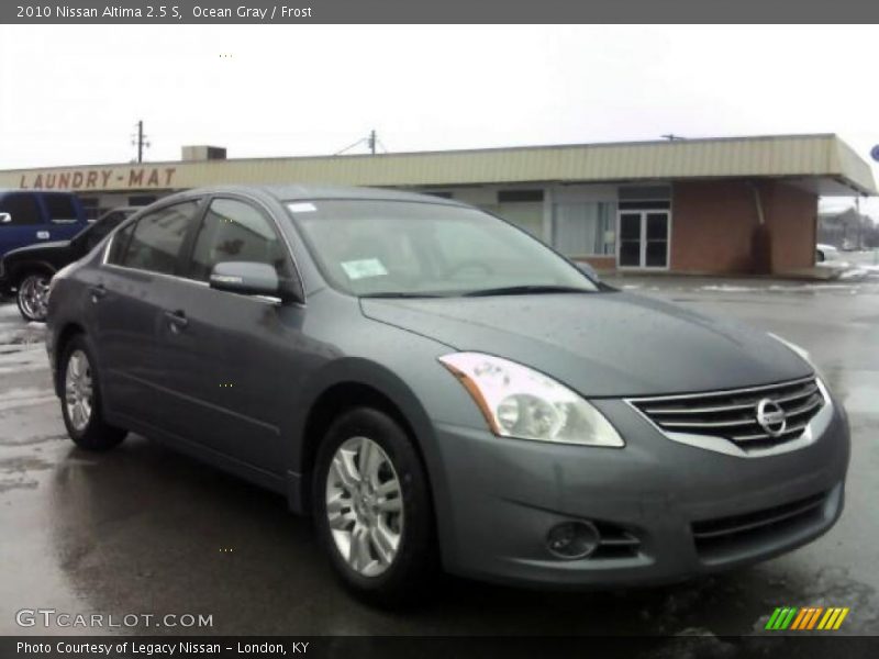 Ocean Gray / Frost 2010 Nissan Altima 2.5 S