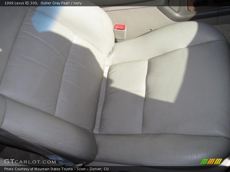 Oyster Gray Pearl / Ivory 1999 Lexus ES 300