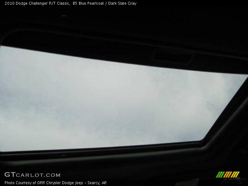 B5 Blue Pearlcoat / Dark Slate Gray 2010 Dodge Challenger R/T Classic