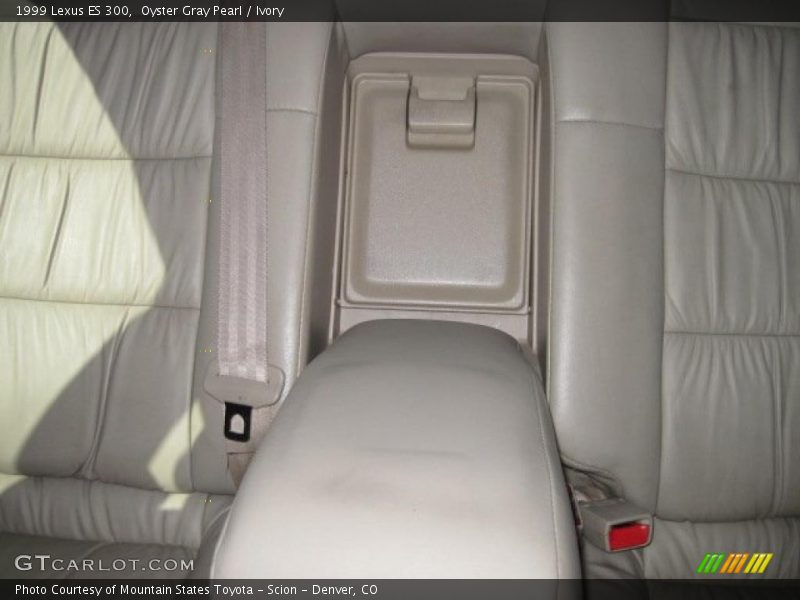 Oyster Gray Pearl / Ivory 1999 Lexus ES 300