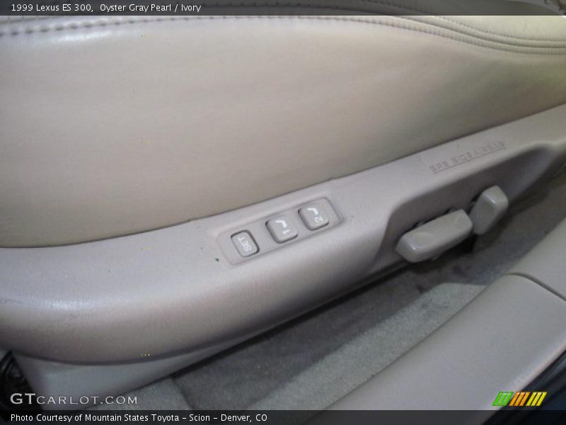 Oyster Gray Pearl / Ivory 1999 Lexus ES 300