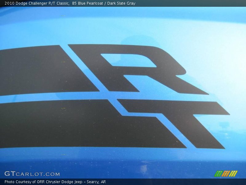 B5 Blue Pearlcoat / Dark Slate Gray 2010 Dodge Challenger R/T Classic