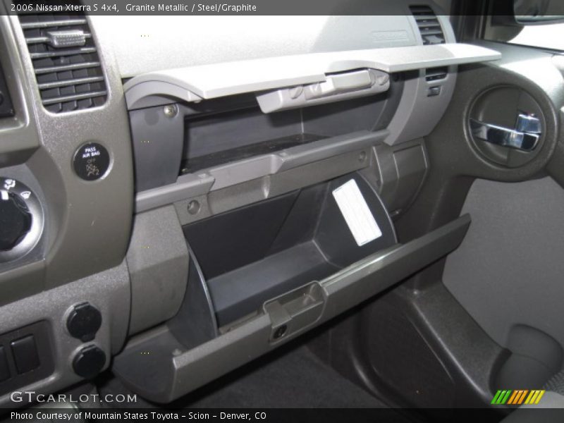 Granite Metallic / Steel/Graphite 2006 Nissan Xterra S 4x4