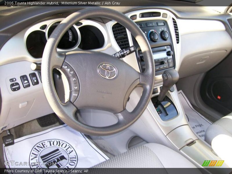 Millenium Silver Metallic / Ash Gray 2006 Toyota Highlander Hybrid