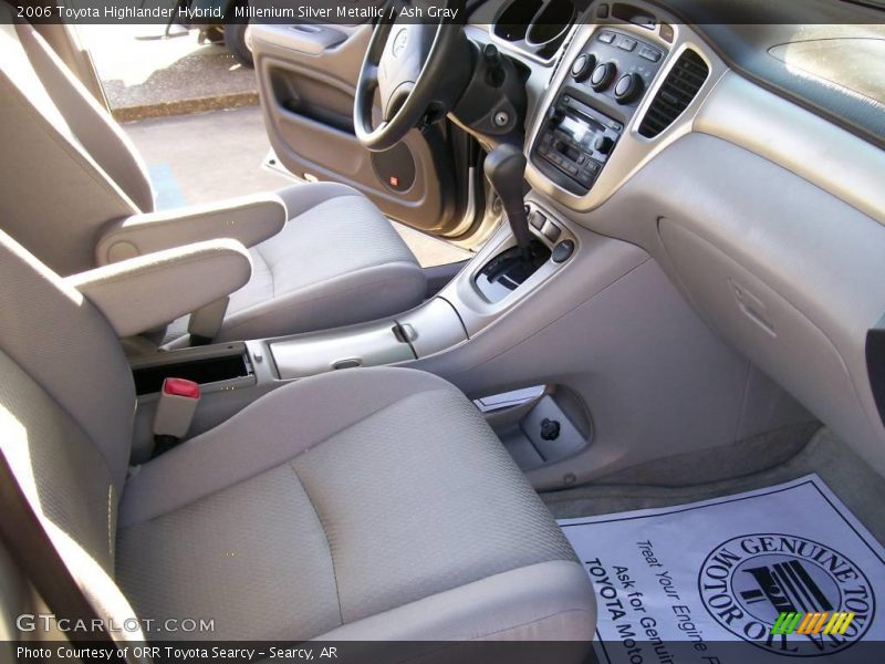 Millenium Silver Metallic / Ash Gray 2006 Toyota Highlander Hybrid