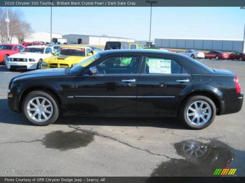 Brilliant Black Crystal Pearl / Dark Slate Gray 2010 Chrysler 300 Touring