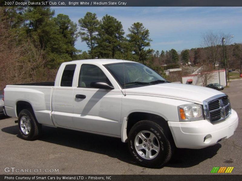 Bright White / Medium Slate Gray 2007 Dodge Dakota SLT Club Cab