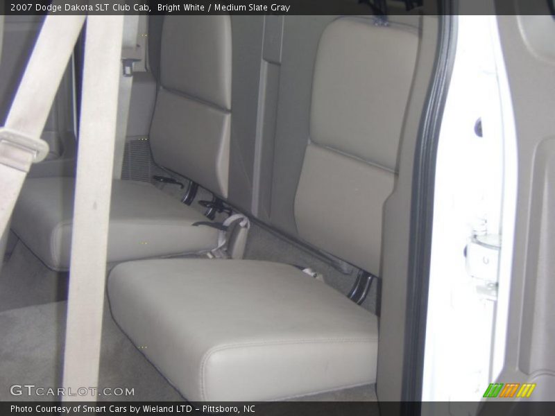 Bright White / Medium Slate Gray 2007 Dodge Dakota SLT Club Cab