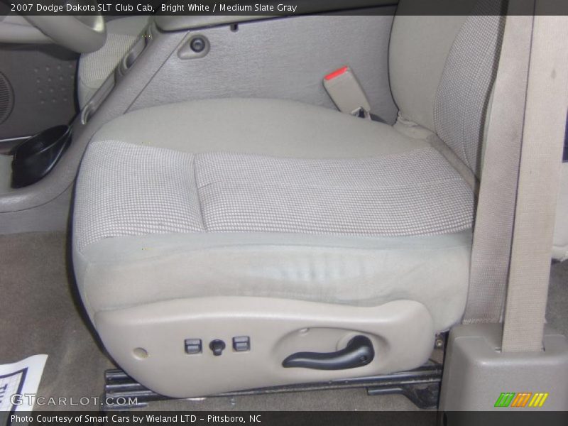 Bright White / Medium Slate Gray 2007 Dodge Dakota SLT Club Cab