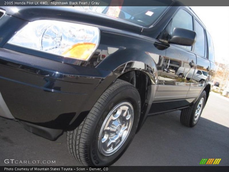 Nighthawk Black Pearl / Gray 2005 Honda Pilot LX 4WD