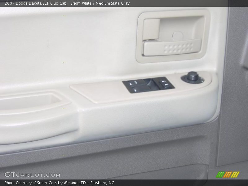 Bright White / Medium Slate Gray 2007 Dodge Dakota SLT Club Cab