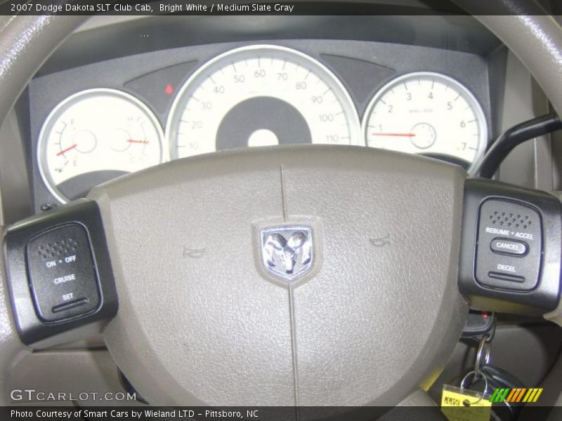 Bright White / Medium Slate Gray 2007 Dodge Dakota SLT Club Cab