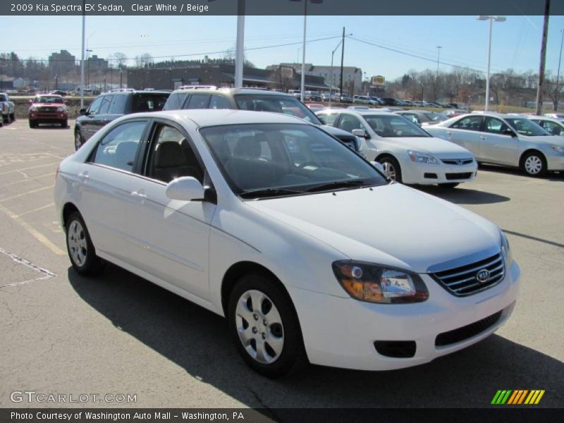Clear White / Beige 2009 Kia Spectra EX Sedan