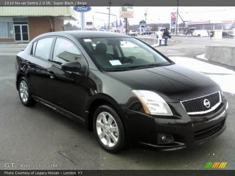 Super Black / Beige 2010 Nissan Sentra 2.0 SR