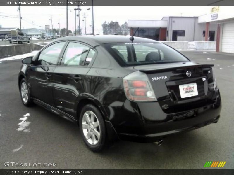 Super Black / Beige 2010 Nissan Sentra 2.0 SR