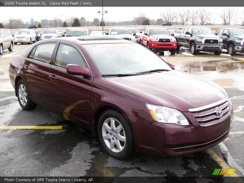 Cassis Red Pearl / Ivory 2006 Toyota Avalon XL