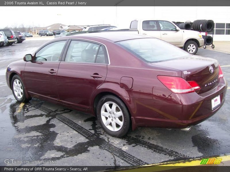 Cassis Red Pearl / Ivory 2006 Toyota Avalon XL