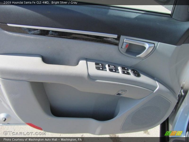 Bright Silver / Gray 2009 Hyundai Santa Fe GLS 4WD