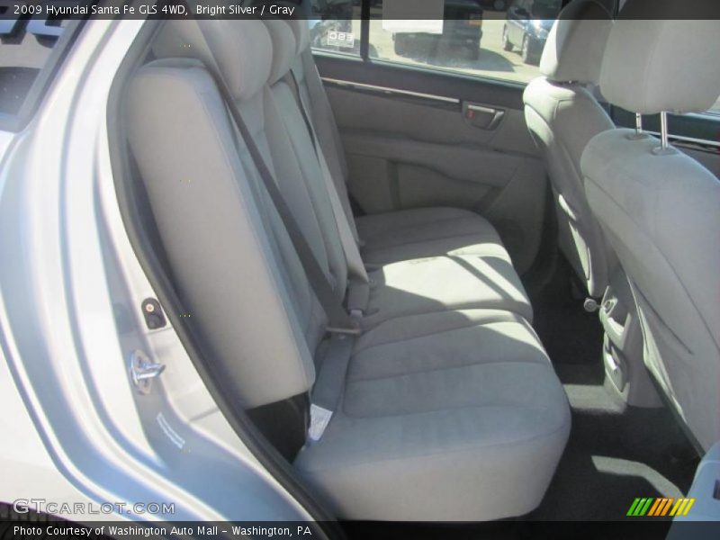 Bright Silver / Gray 2009 Hyundai Santa Fe GLS 4WD