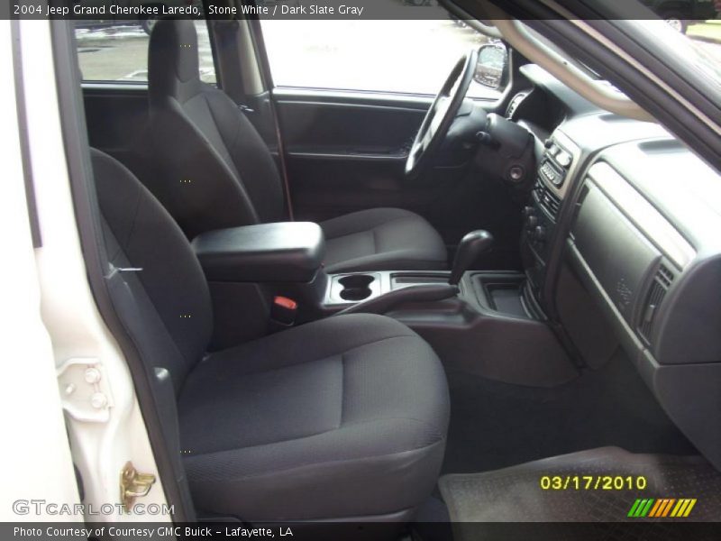 Stone White / Dark Slate Gray 2004 Jeep Grand Cherokee Laredo