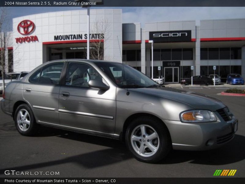 Radium Gray / Charcoal 2004 Nissan Sentra 2.5 S