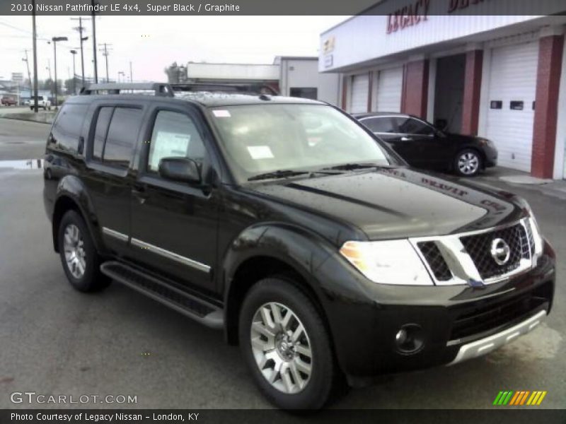 Super Black / Graphite 2010 Nissan Pathfinder LE 4x4