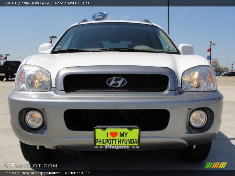Nordic White / Beige 2004 Hyundai Santa Fe GLS