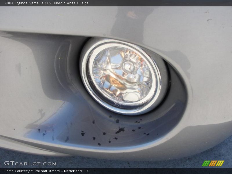 Nordic White / Beige 2004 Hyundai Santa Fe GLS