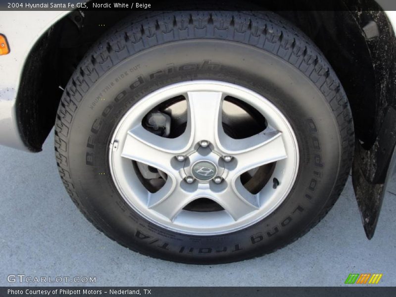 Nordic White / Beige 2004 Hyundai Santa Fe GLS