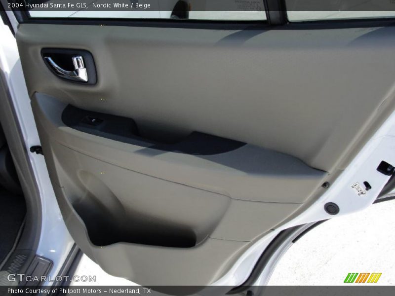 Nordic White / Beige 2004 Hyundai Santa Fe GLS