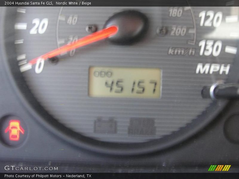 Nordic White / Beige 2004 Hyundai Santa Fe GLS