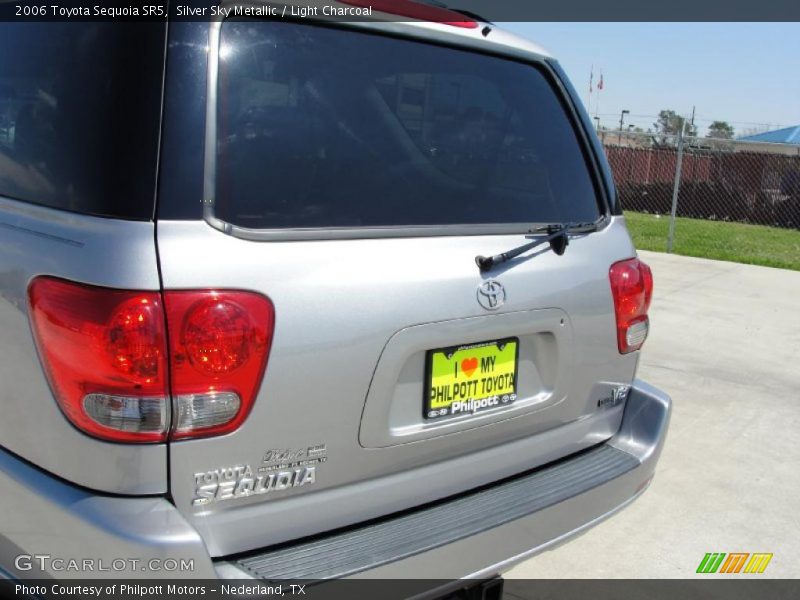 Silver Sky Metallic / Light Charcoal 2006 Toyota Sequoia SR5