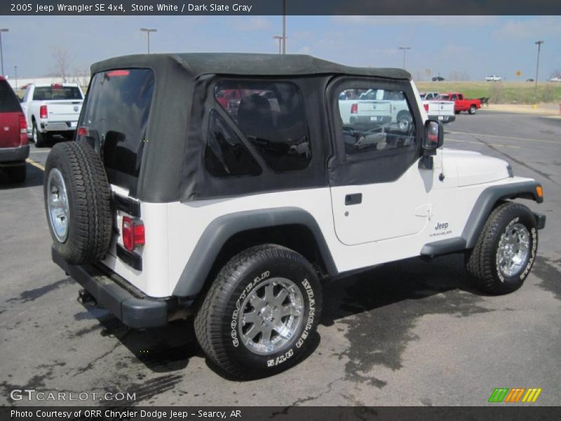 Stone White / Dark Slate Gray 2005 Jeep Wrangler SE 4x4