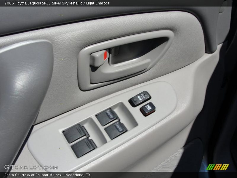 Silver Sky Metallic / Light Charcoal 2006 Toyota Sequoia SR5