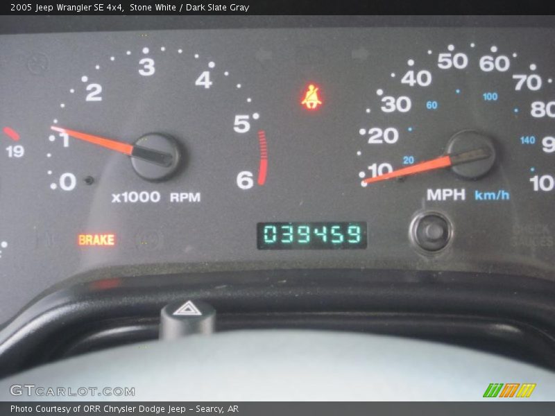 Stone White / Dark Slate Gray 2005 Jeep Wrangler SE 4x4