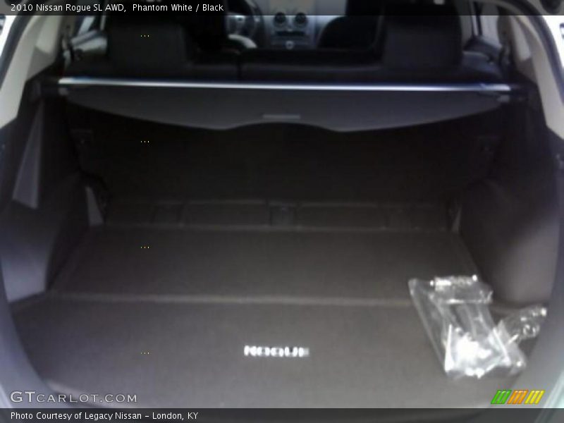 Phantom White / Black 2010 Nissan Rogue SL AWD