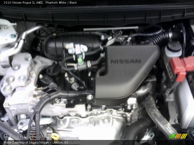 Phantom White / Black 2010 Nissan Rogue SL AWD