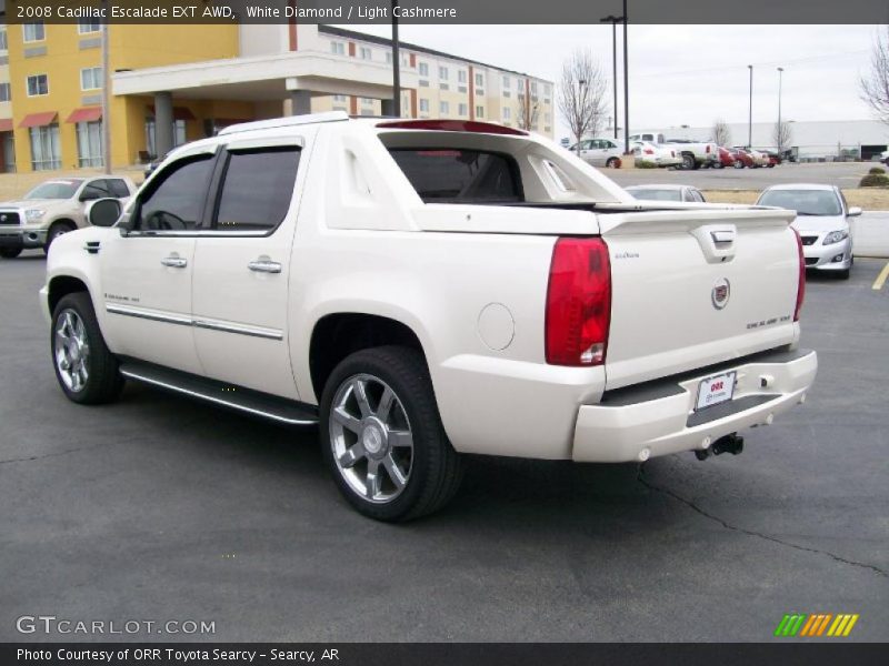 White Diamond / Light Cashmere 2008 Cadillac Escalade EXT AWD