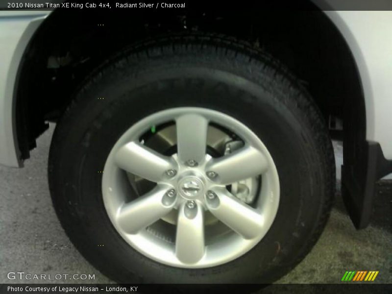 Radiant Silver / Charcoal 2010 Nissan Titan XE King Cab 4x4