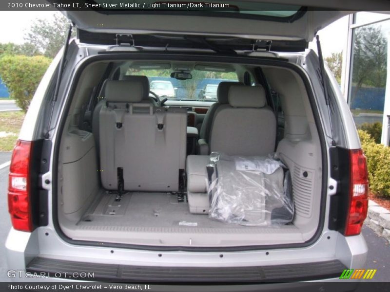 Sheer Silver Metallic / Light Titanium/Dark Titanium 2010 Chevrolet Tahoe LT