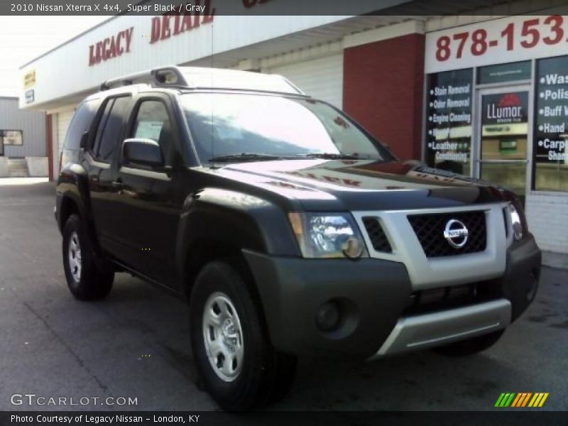 Super Black / Gray 2010 Nissan Xterra X 4x4