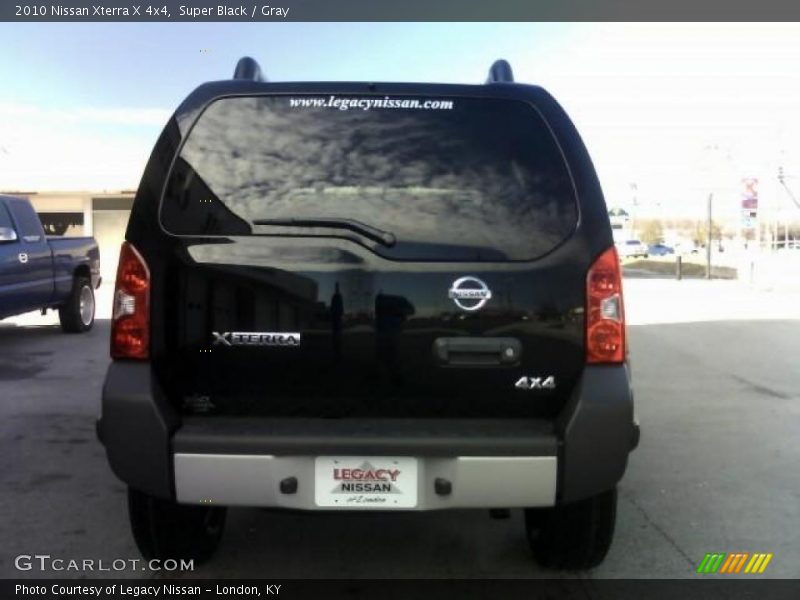 Super Black / Gray 2010 Nissan Xterra X 4x4