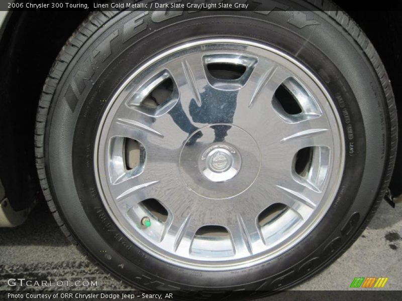Linen Gold Metallic / Dark Slate Gray/Light Slate Gray 2006 Chrysler 300 Touring