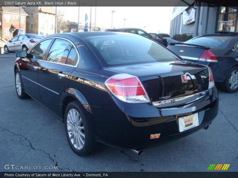 Black Onyx / Black 2007 Saturn Aura XR