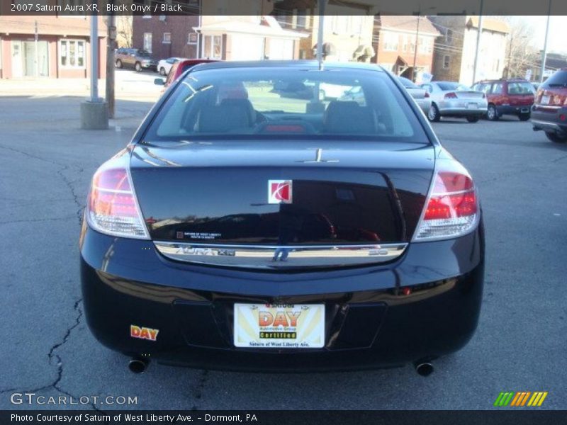 Black Onyx / Black 2007 Saturn Aura XR