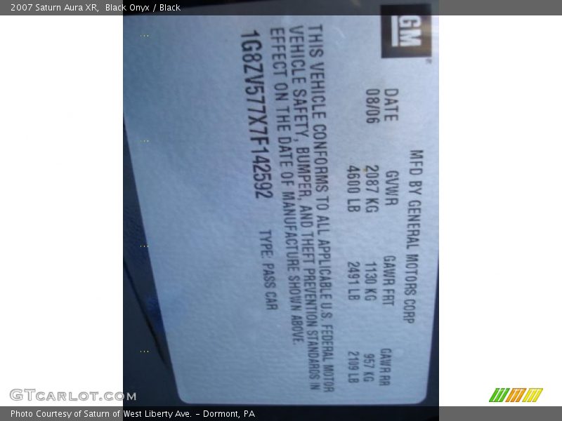Black Onyx / Black 2007 Saturn Aura XR