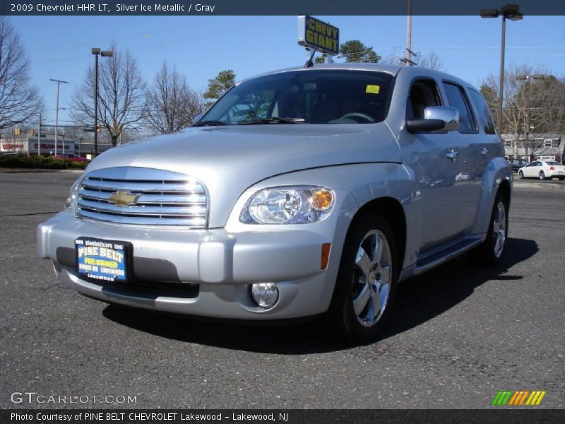 Silver Ice Metallic / Gray 2009 Chevrolet HHR LT